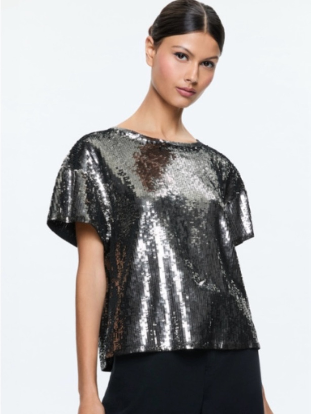 NWT Alice + Olivia Evan Sequin Oversize Short Sleeve Top